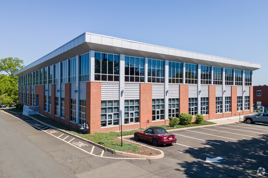 More Photos Of 180 Sylvan Ave, Englewood Cliffs Office For Lease