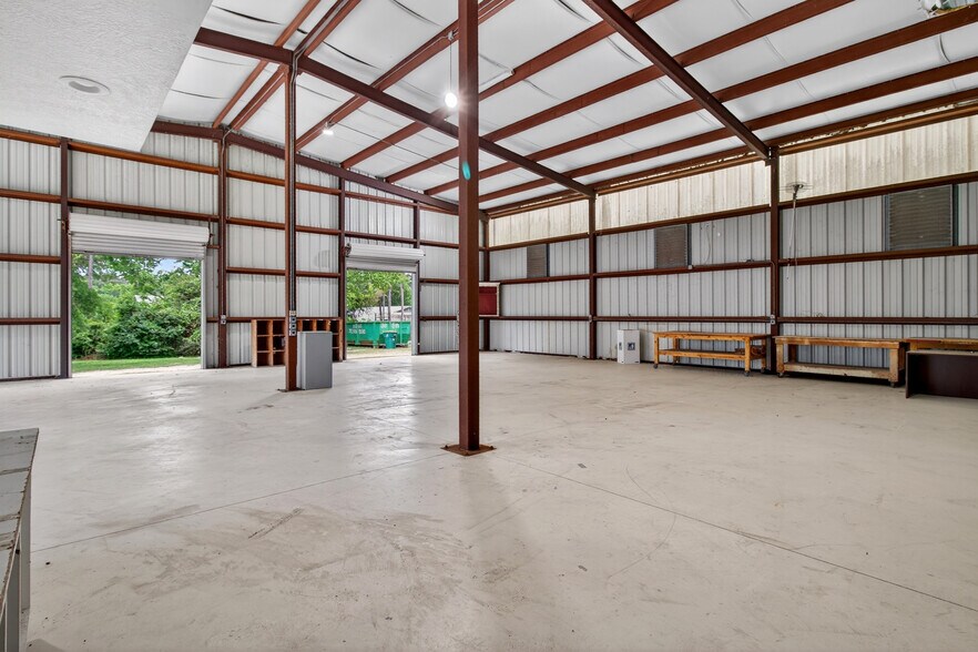 More Photos Of 2227 Golden Rd, Spring Warehouse For Lease