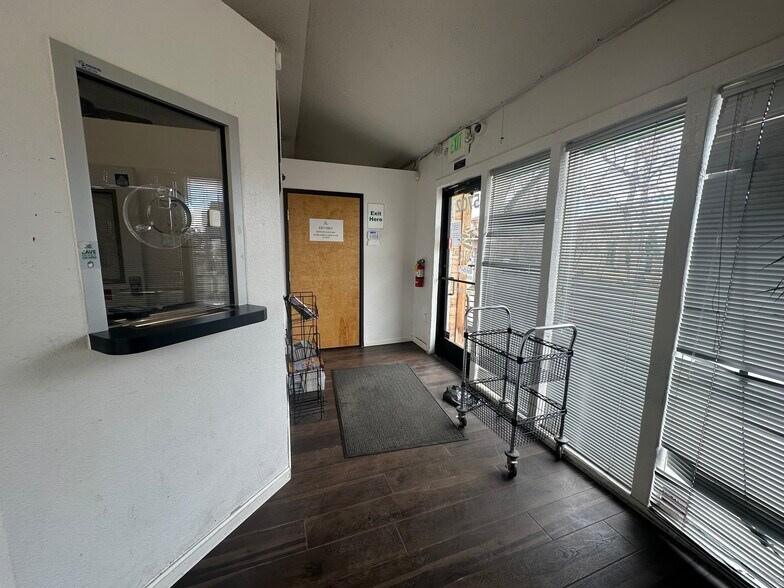 More Photos Of 5702-5704 E Colfax Ave, Denver Storefront Retail Office For Sale