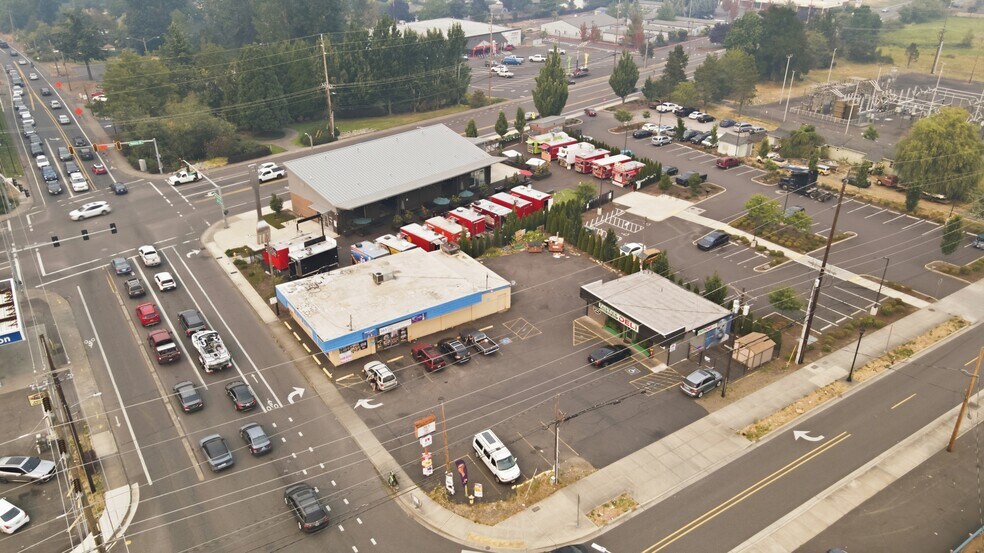 More Photos Of , Fairview General Retail For Sale