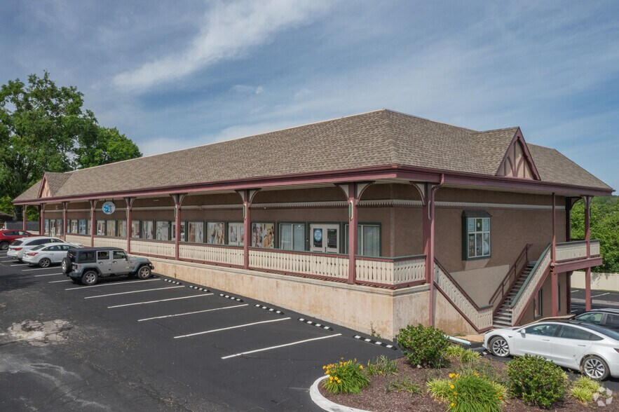 Primary Photo Of 4451 Telegraph Rd, Oakville Office For Sale