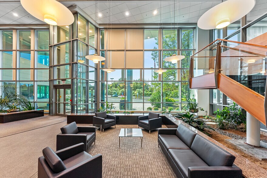 More Photos Of 75 Sam Fonzo Dr, Beverly Flex For Lease