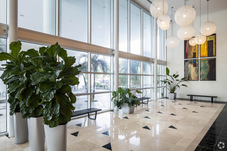 More Photos Of 20900 NE 30th Ave, Aventura Office Residential For Lease