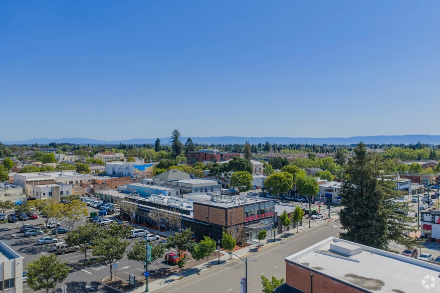 More Photos Of 1025 A St, Hayward Restaurant For Lease