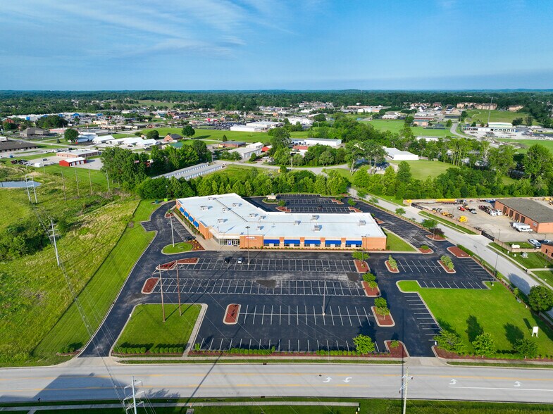More Photos Of 3151 Highland Pointe Dr, Owensboro Showroom For Sale