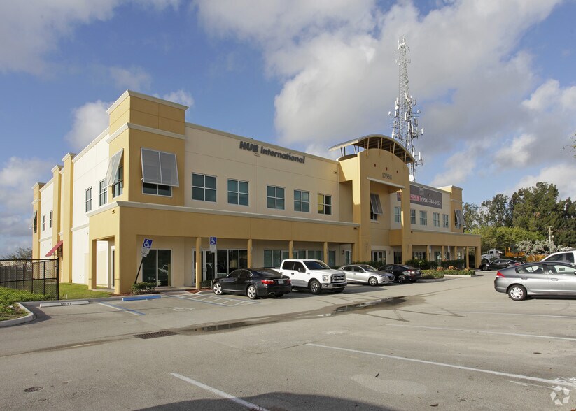 More Photos Of 10368 W State Road 84, Davie Office For Lease