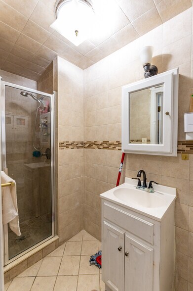 More Photos Of 1015 W Hamilton St, Allentown Multifamily For Sale