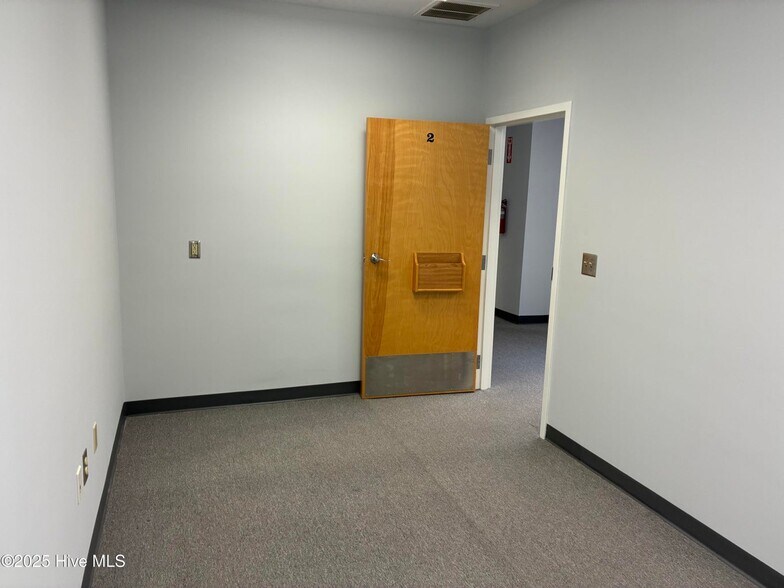 More Photos Of 1507 N Road St, Elizabeth City Medical For Lease