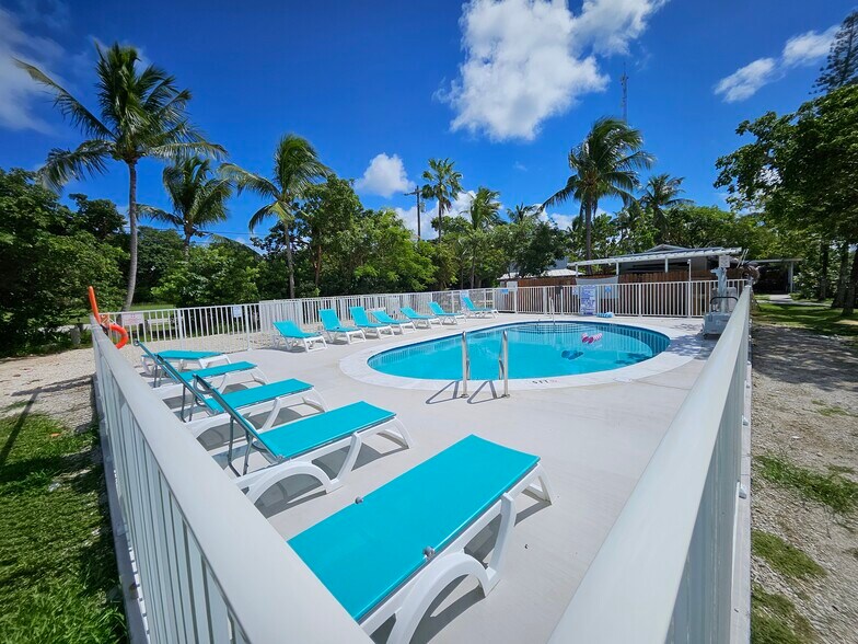 More Photos Of 200 Treasure Harbor Dr, Islamorada Marina For Sale