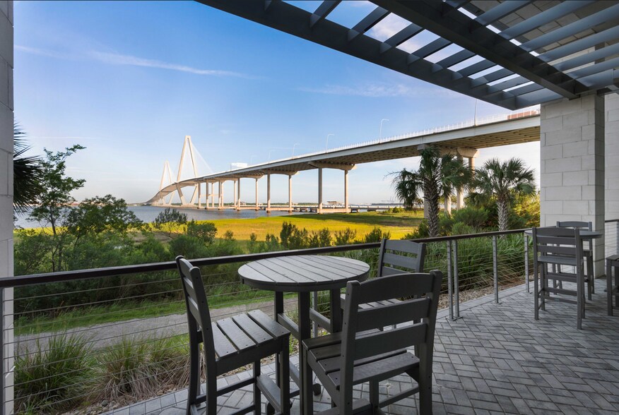 More Photos Of 75 Port City Lndg, Mount Pleasant Office For Lease