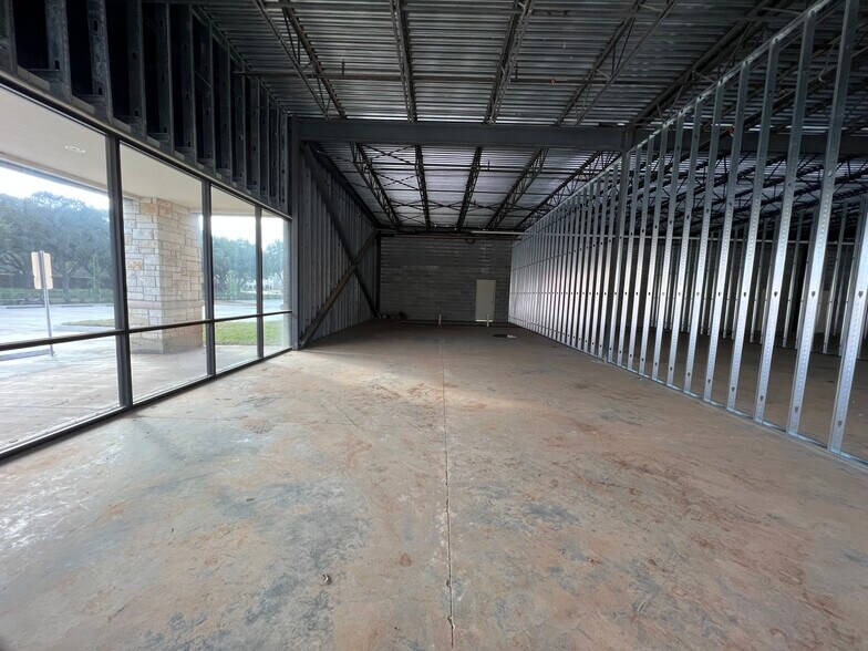 More Photos Of 4899 Highway 6, Missouri City Storefront Retail Office For Sale