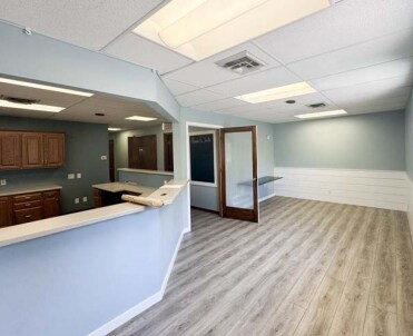 More Photos Of 1204 Fond du Lac Ave, Kewaskum Medical For Lease
