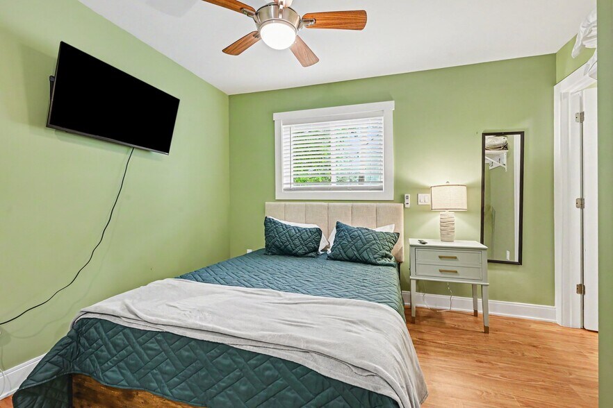 More Photos Of 57440 M 40, Marcellus Specialty For Sale