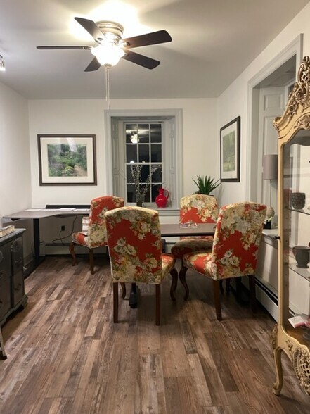 More Photos Of 748 Bethlehem Pike, Ambler Office For Lease