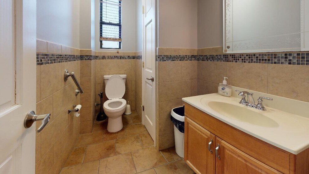 More Photos Of 98120 Queens Blvd, Rego Park Apartments For Sale