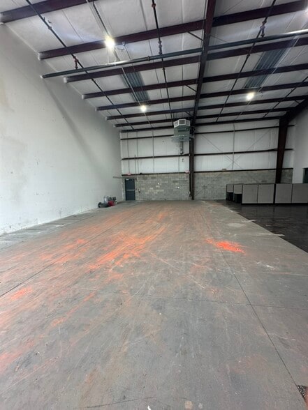 More Photos Of 161 Commerce Rd, Boynton Beach Warehouse For Sale