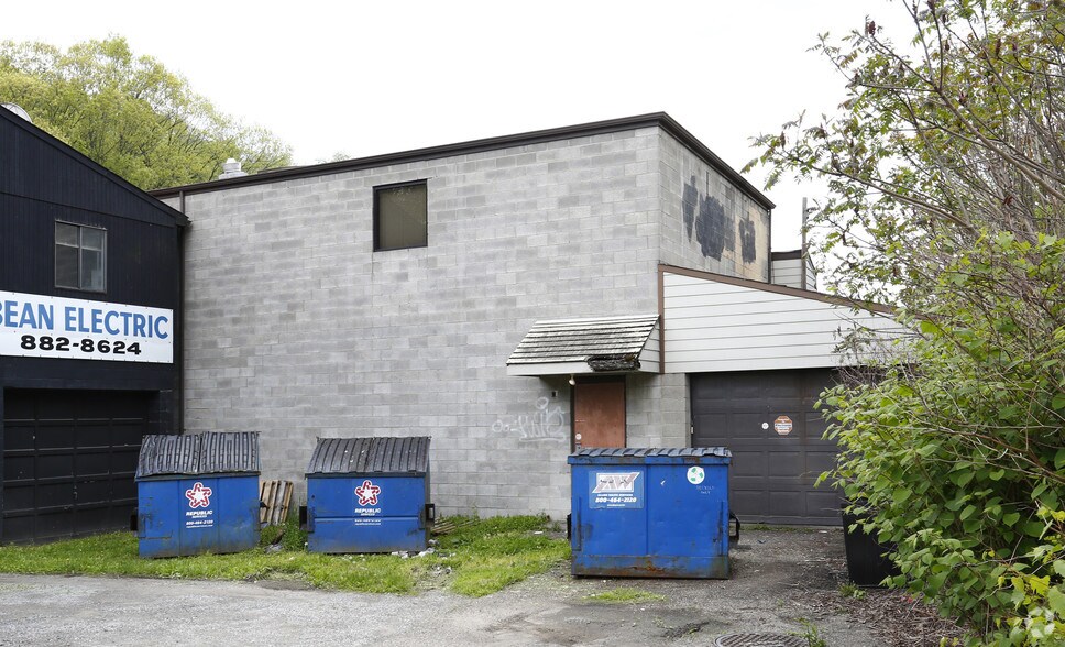 More Photos Of 2660 Library Rd, Pittsburgh General Retail For Sale