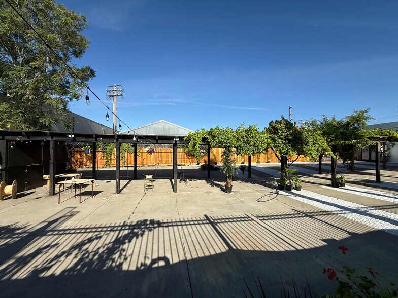 More Photos Of 7145 Watt Ave, North Highlands Freestanding For Sale