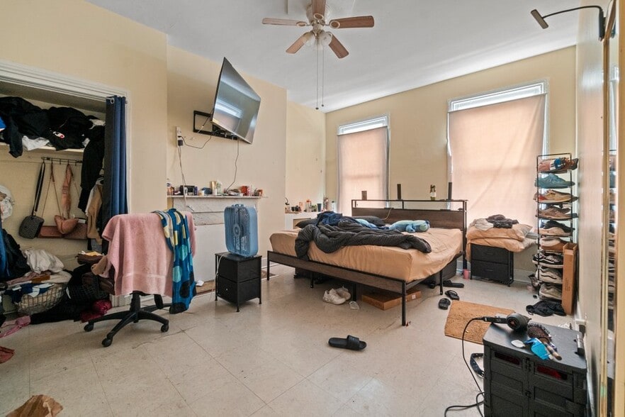 More Photos Of 2301 Maryland Ave, Baltimore Apartments For Sale