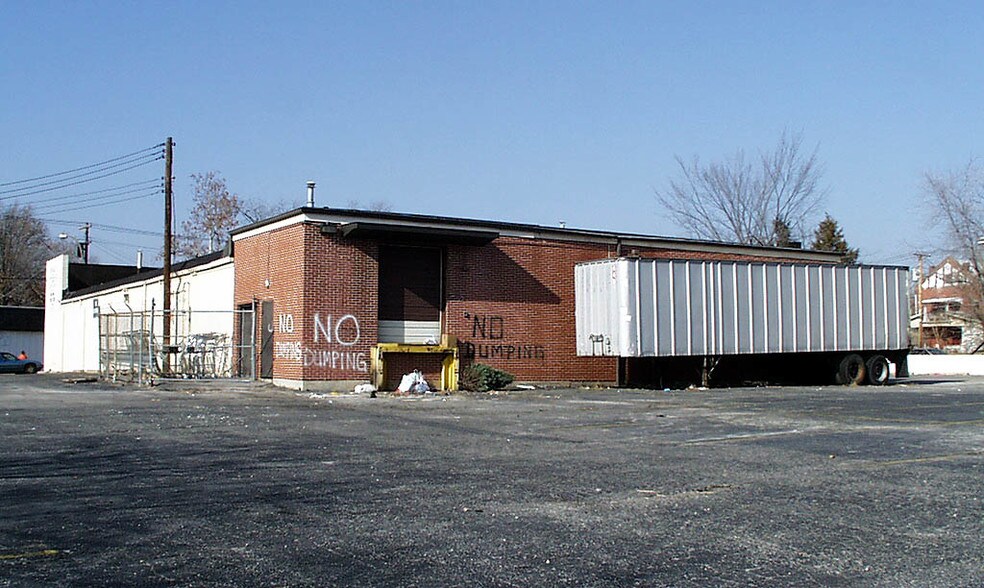 More Photos Of 5324 Virginia Ave, Saint Louis Freestanding For Sale