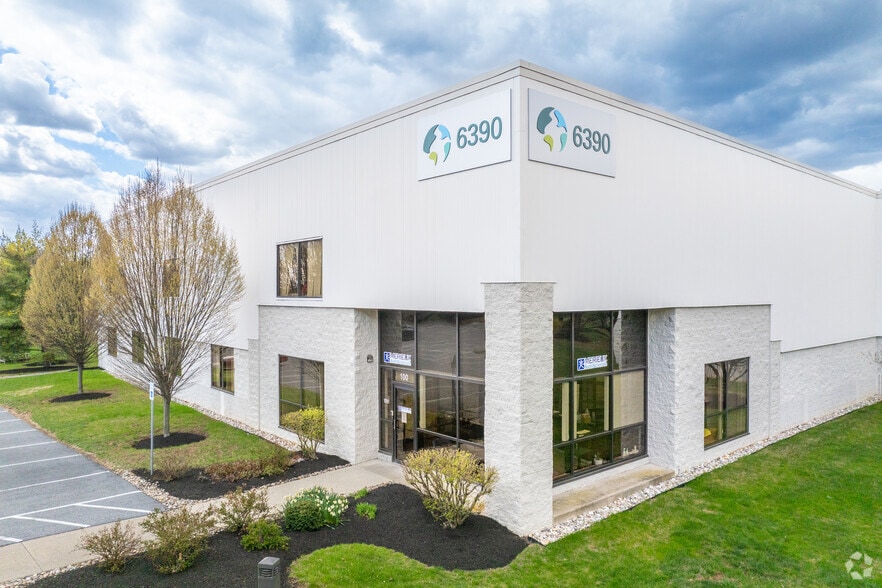 Primary Photo Of 6390 Hedgewood Dr, Allentown Warehouse For Lease