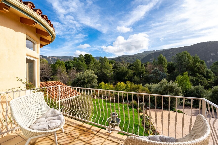 More Photos Of 2175 Cold Canyon Rd, Calabasas Assisted Living For Sale