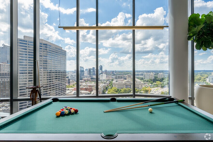 More Photos Of 1701 Race St, Philadelphia Apartments For Lease