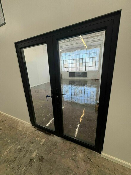 More Photos Of 13000 Athens Ave, Lakewood Warehouse For Lease