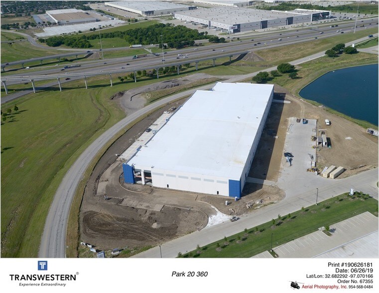 More Photos Of 2300 Arbrook Blvd, Arlington Unknown For Lease