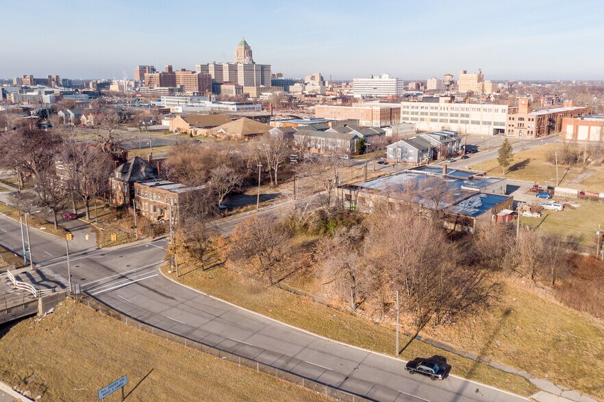Primary Photo Of 503 E Edsel Ford Rd, Detroit Land For Sale