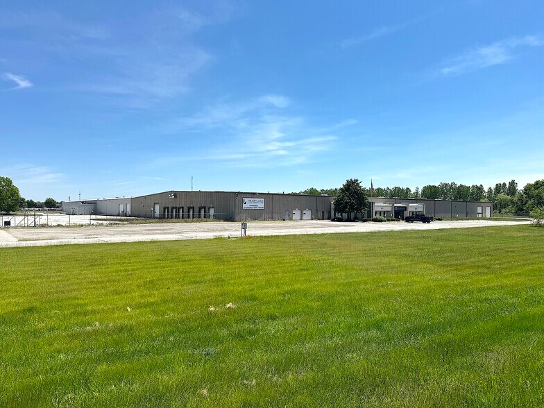 More Photos Of 10758 County Road 2, Middlebury Manufacturing For Sale