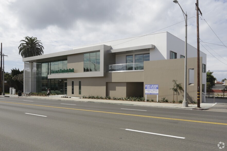 More Photos Of 1333 S Pacific Coast Hwy, Redondo Beach Bank For Lease