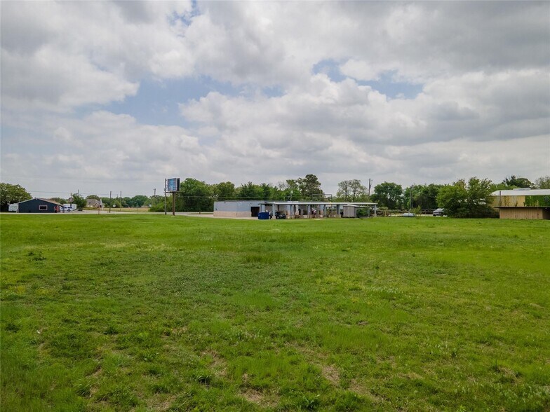 More Photos Of 2770 Fall Creek, Granbury Land For Sale