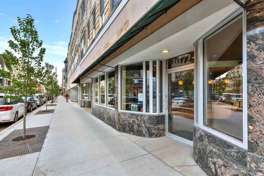 More Photos Of 3045 N Greenview Ave, Chicago Apartments For Lease