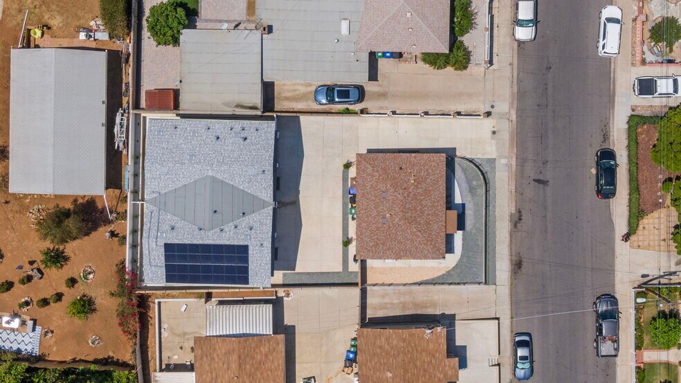 More Photos Of 2956 Ulric St, San Diego Apartments For Sale