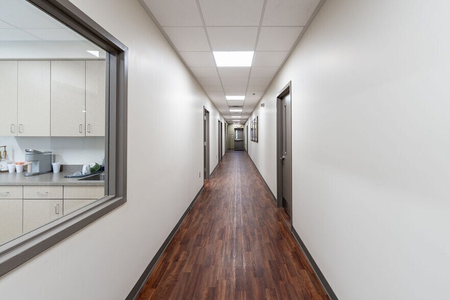 More Photos Of 149 Piper Ln, Georgetown Industrial For Sale