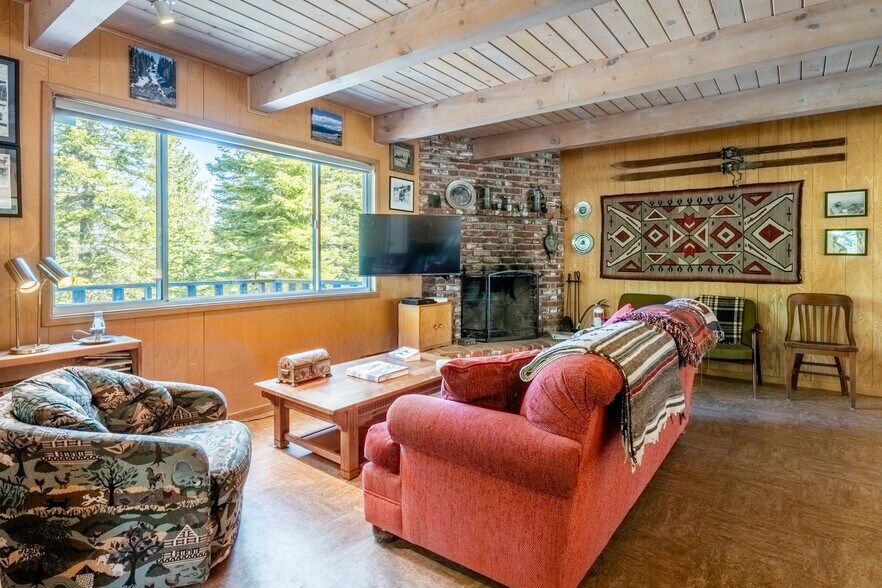 More Photos Of 167 Crawford Ave, Mammoth Lakes Land For Sale
