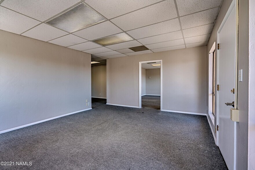 More Photos Of 2724 E Lakin Dr, Flagstaff Office For Lease