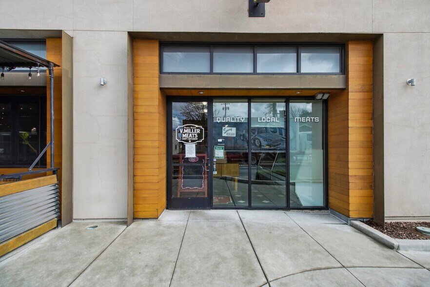 More Photos Of 4801 Folsom Blvd, Sacramento Freestanding For Lease