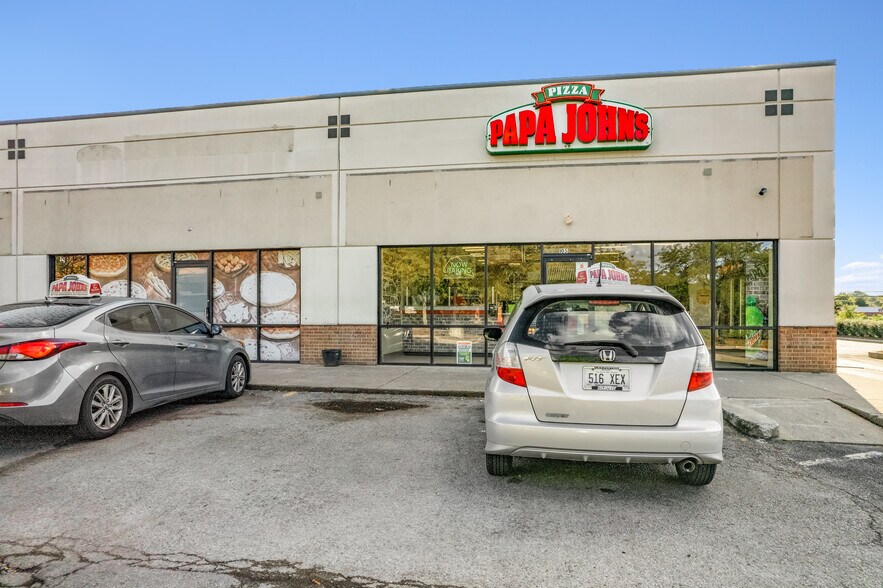 More Photos Of 1650-1680 Bryan Station Rd, Lexington Unknown For Lease