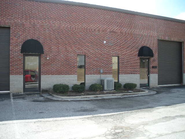 Primary Photo Of 260 International Pky, Dallas Light Distribution For Lease