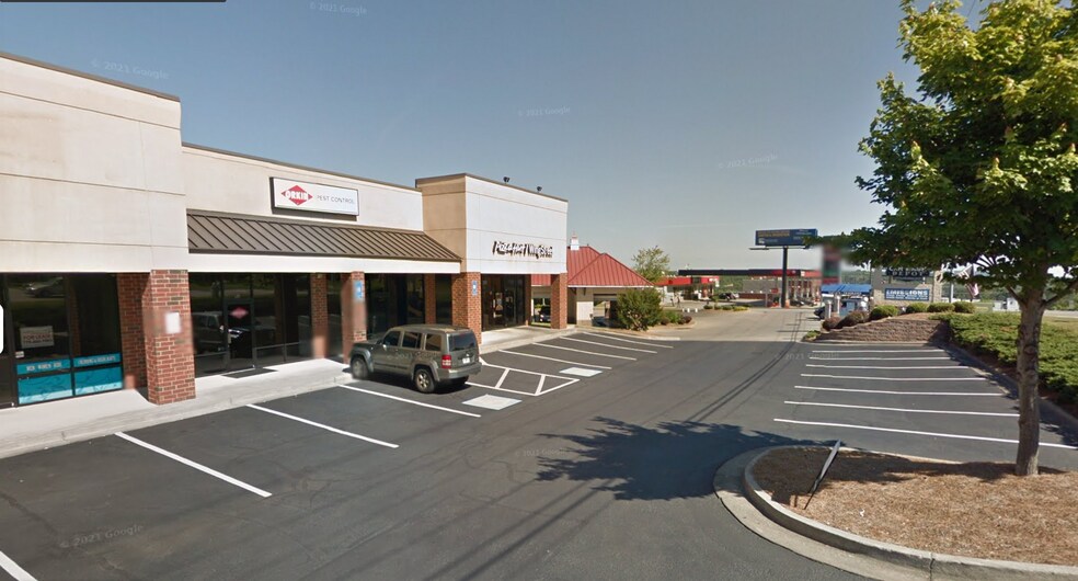 More Photos Of 2260 Holly Springs Pky, Canton Unknown For Lease