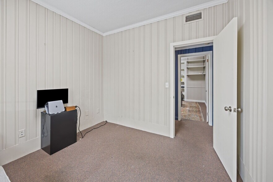 More Photos Of 112 Bull St, Charleston Office Residential For Sale
