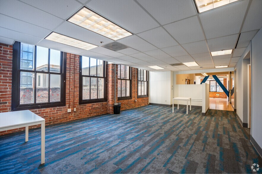 More Photos Of 414 13th St, Oakland Loft Creative Space For Lease