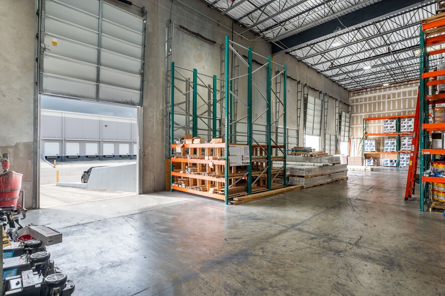 More Photos Of 475 N Cleary Rd, West Palm Beach Warehouse For Lease