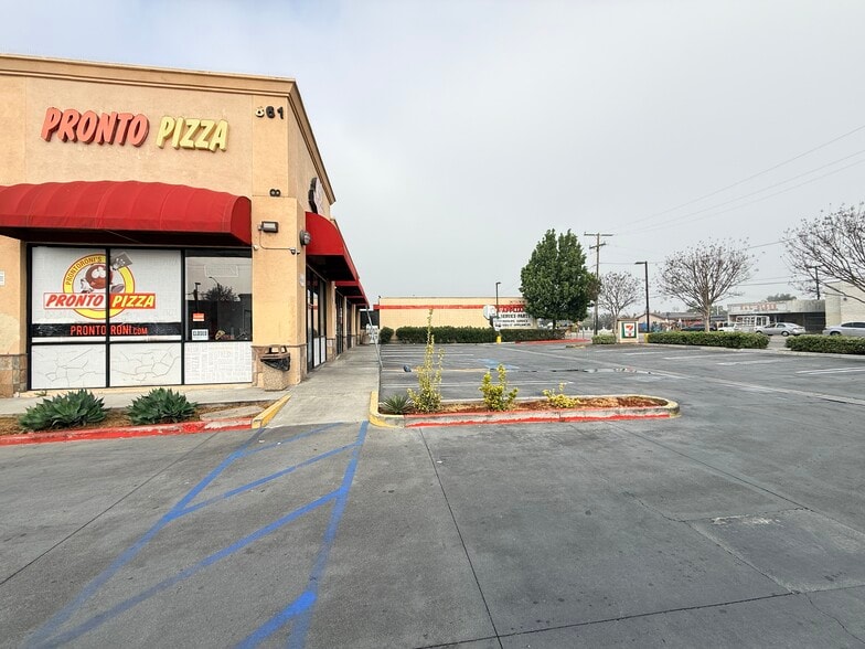 More Photos Of 861 N Sunset Ave, La Puente Storefront For Lease