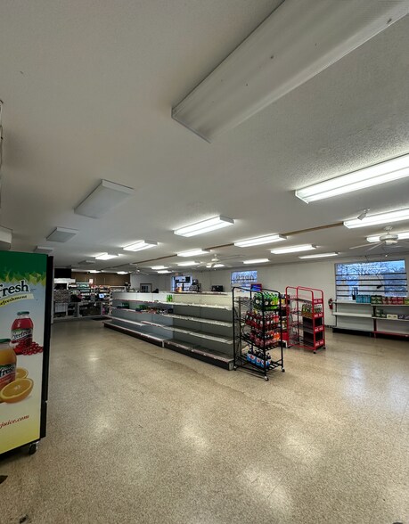 More Photos Of 1850 Pickrell Rd, Reidsville General Retail For Sale