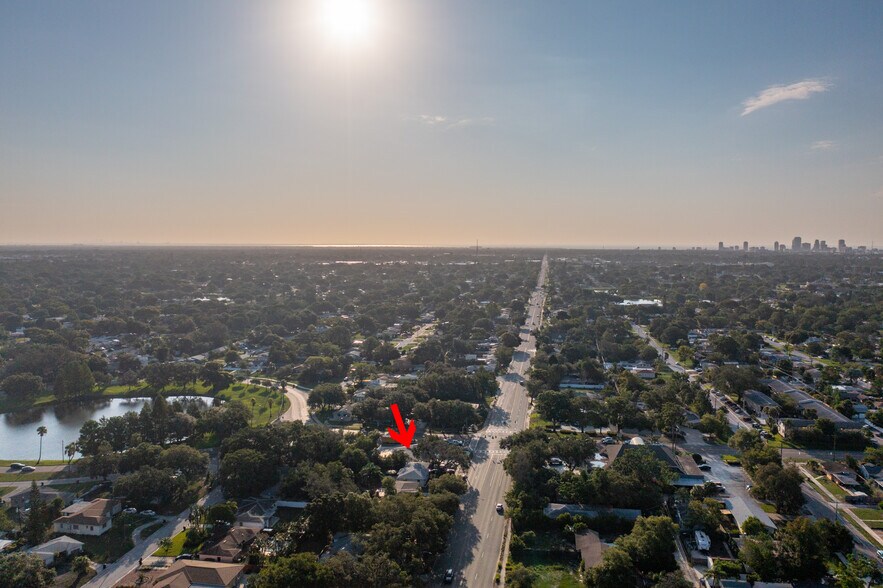 More Photos Of 2200 49th St N, Saint Petersburg Medical For Sale