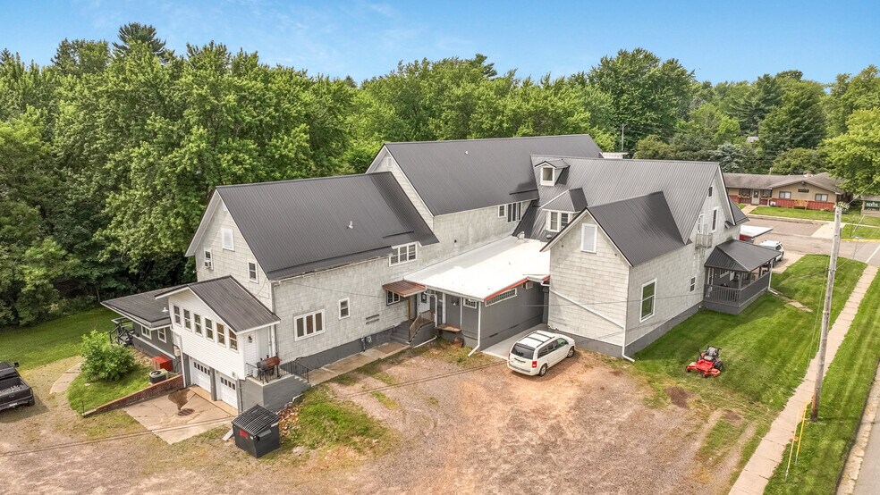 More Photos Of 106 S Harding St, Owen Apartments For Sale