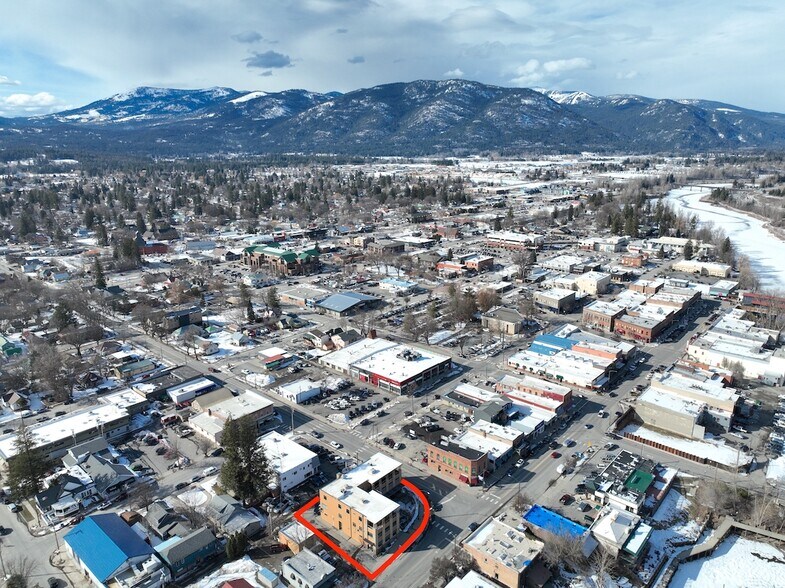 More Photos Of 102 S 1st Ave, Sandpoint Storefront Retail Office For Sale